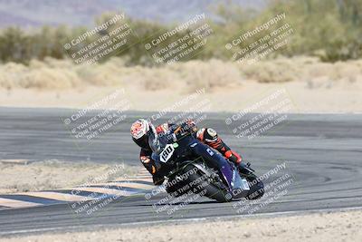 media/Dec-07-2025-CVMA (Sun) [[3e7d2de5dc]]/Race 8-Middleweight Shootout/